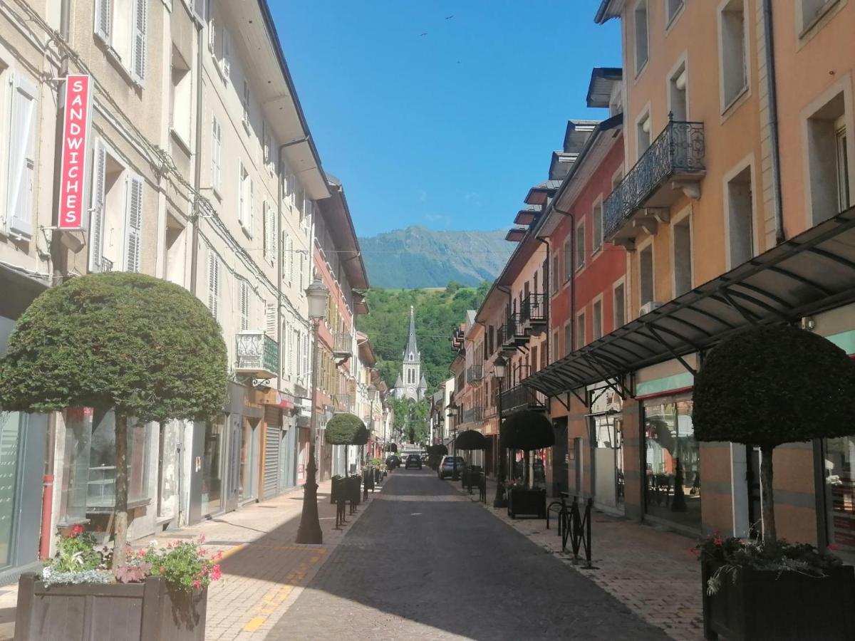 Residence Lawawi Pres De La Gare Au Calme Albertville Luaran gambar