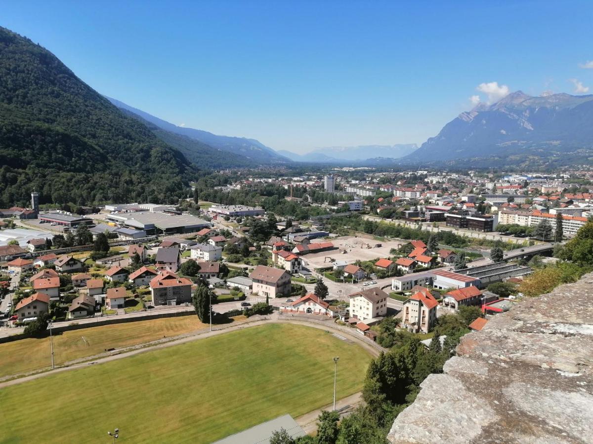 Residence Lawawi Pres De La Gare Au Calme Albertville Luaran gambar